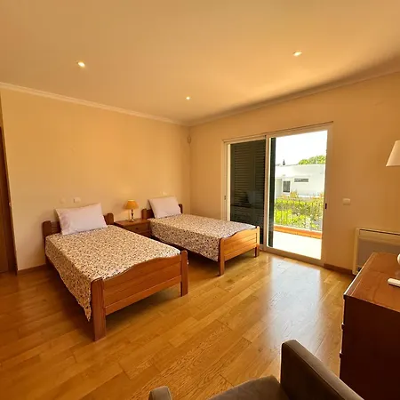 Laguna Com Piscina Privativa Em Vilamoura Villa